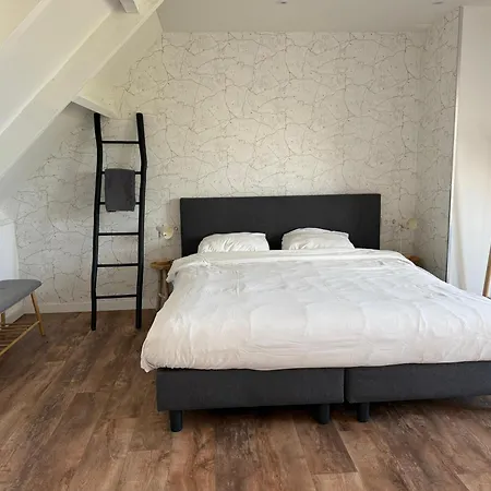 Eetcafe Punt Roelofarendsveen