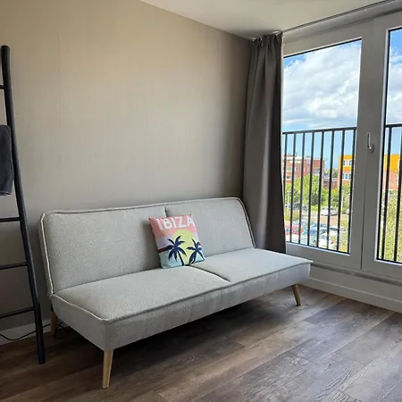 Eetcafe Punt Oda ve Kahvaltı Roelofarendsveen