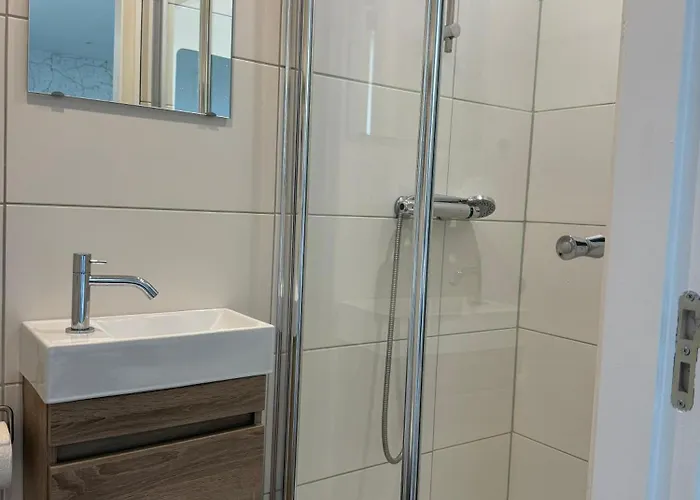 Panzió Eetcafe Punt Roelofarendsveen